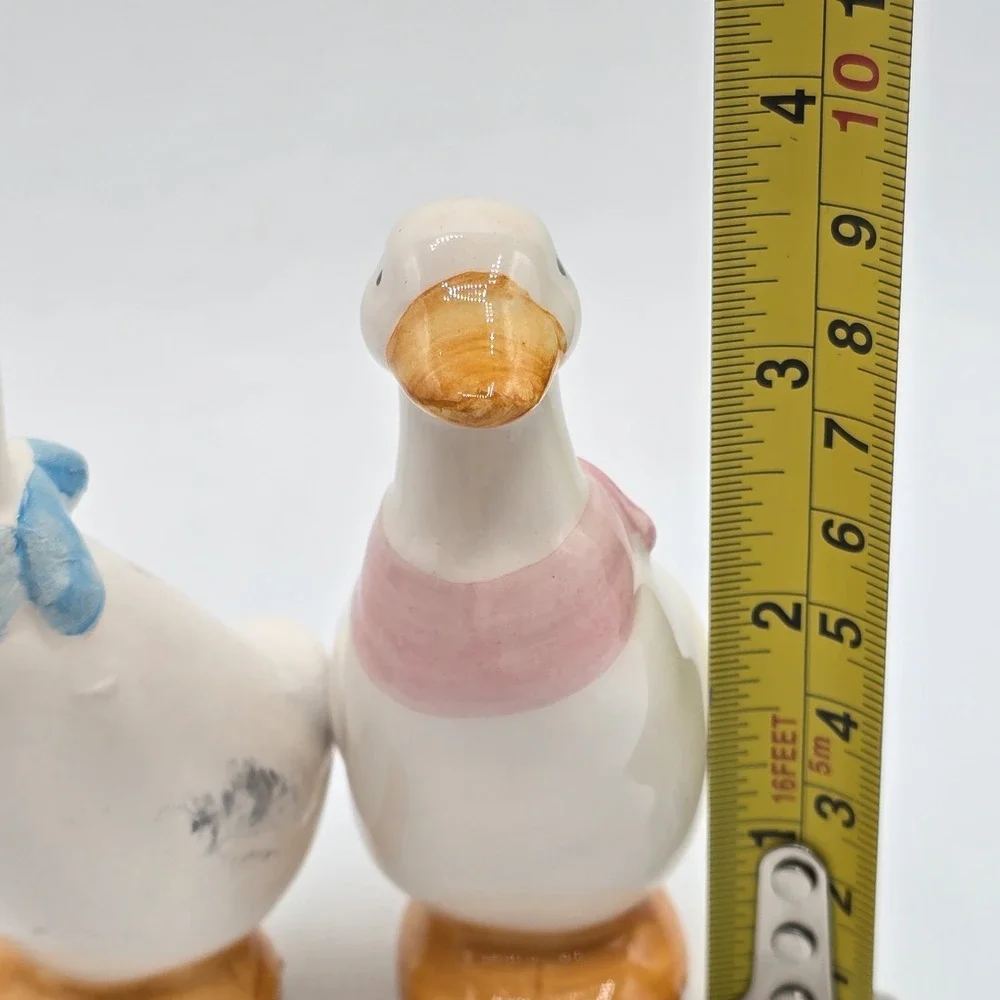 Vintage Goose Duck Salt & Pepper Shakers Pink Blue Bandana Taiwan Cottagecore